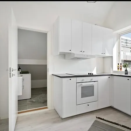 A Place To Stavanger, 3